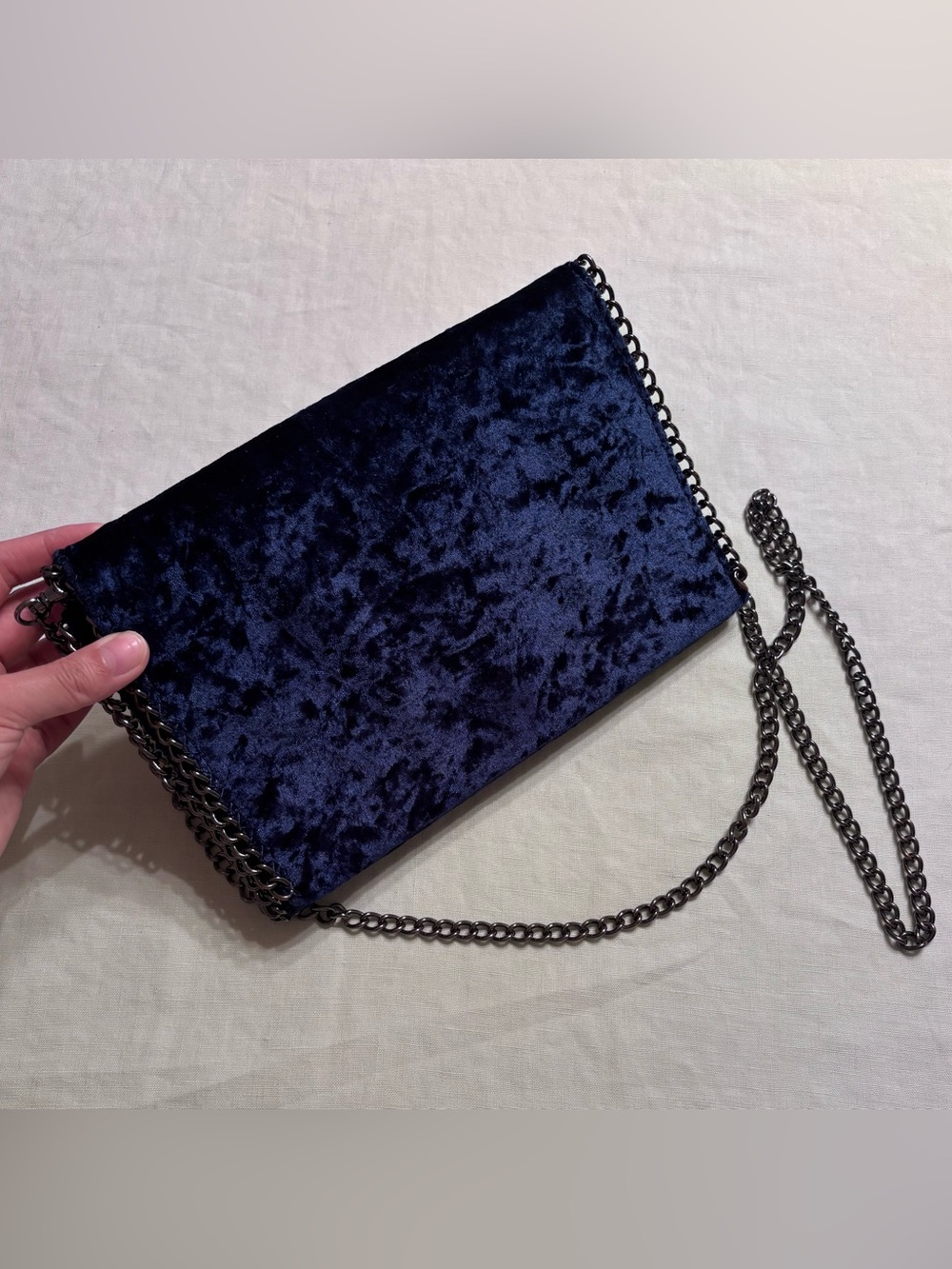 Chelsea28 Navy Velvet Crossbody with Gunmetal Chain NWT